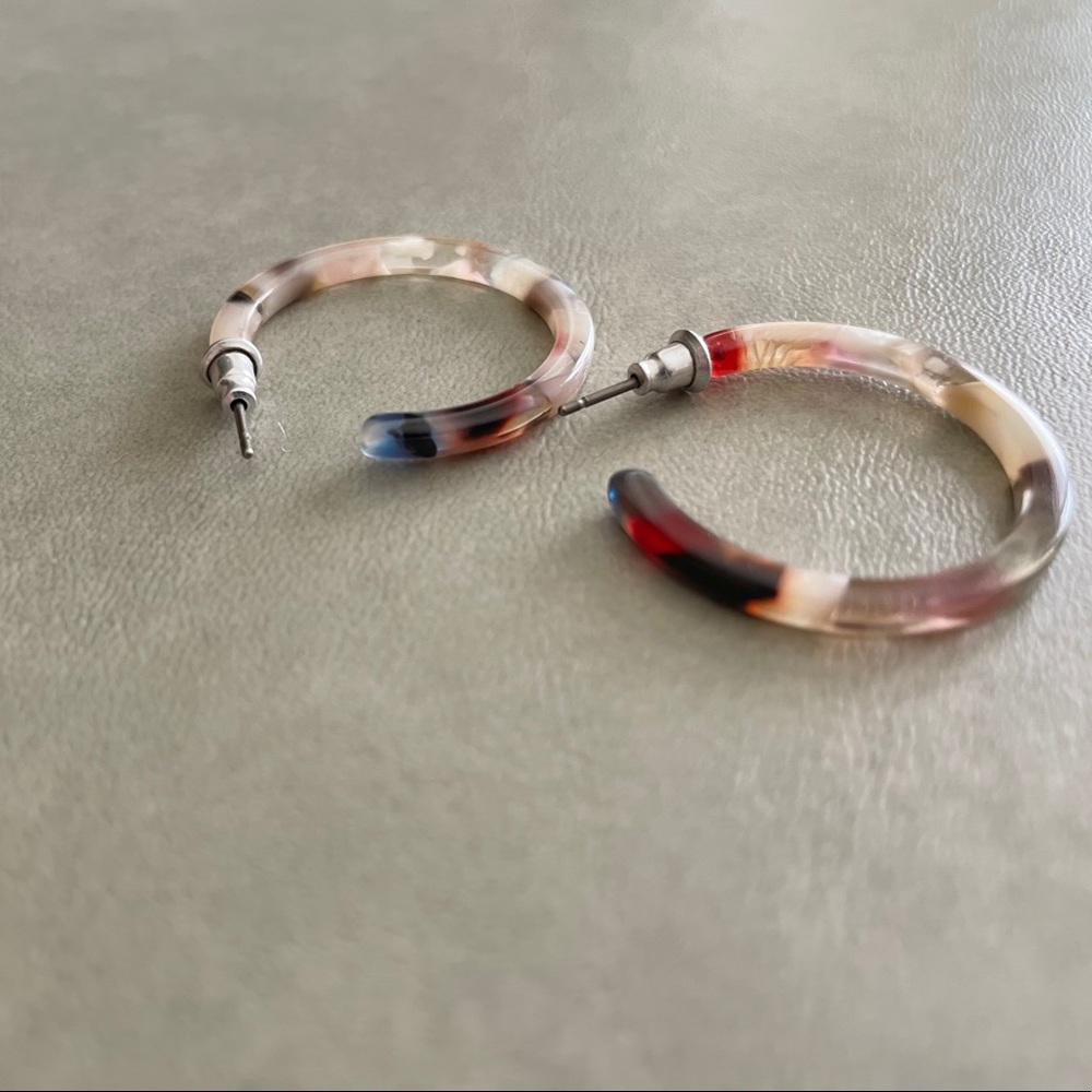 Francesca’s Acrylic Earrings
